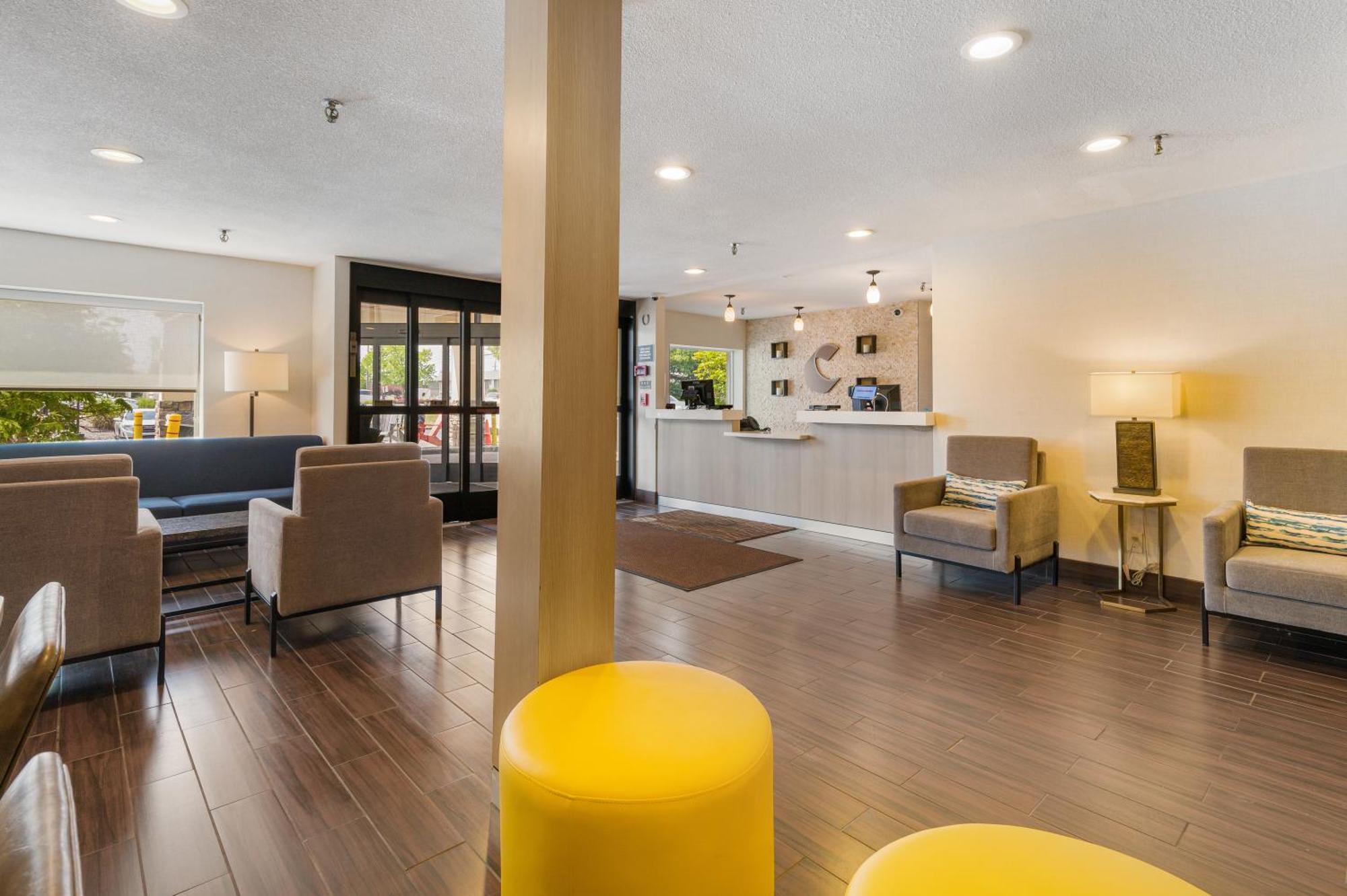 Comfort Inn Mayfield Heights Cleveland East מראה חיצוני תמונה