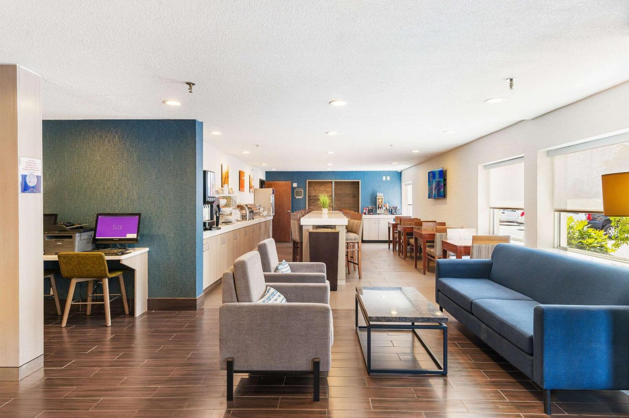 Comfort Inn Mayfield Heights Cleveland East מראה חיצוני תמונה