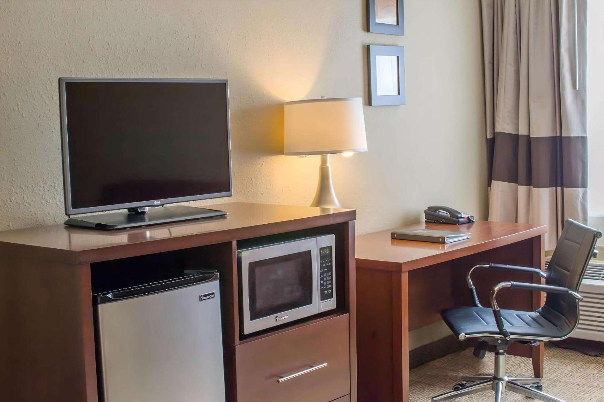 Comfort Inn Mayfield Heights Cleveland East מראה חיצוני תמונה